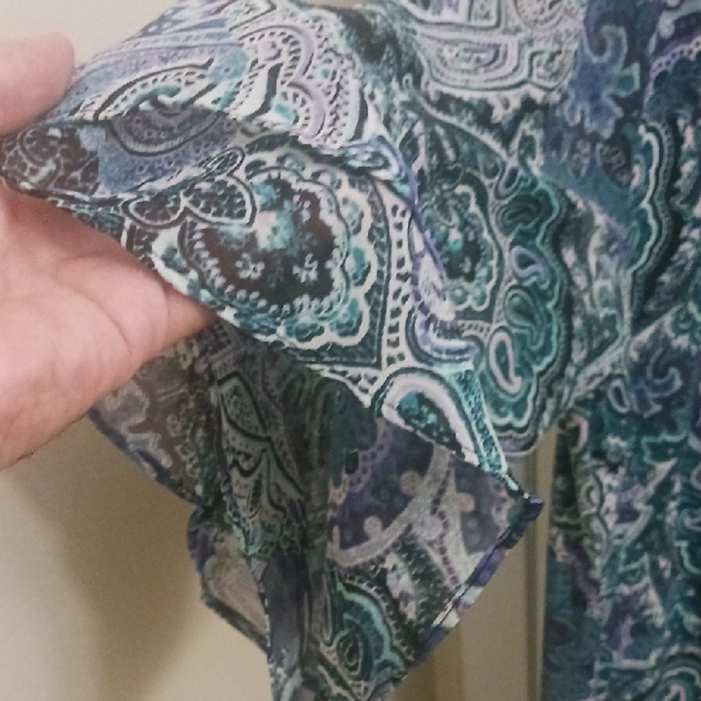 Roz & Ali Blue Green Paisley Tunic - Picture 5 of 8